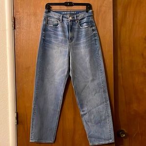 American Eagle Highest Waist Baggy Straight Jeans Size 8 short
